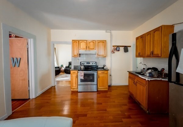 18 EGLESTON