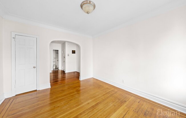 Studio, 1 bath, $2,650, Unit 5-D