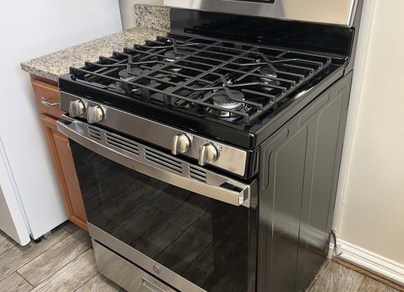 3414 Seventeenth St, Apt #2