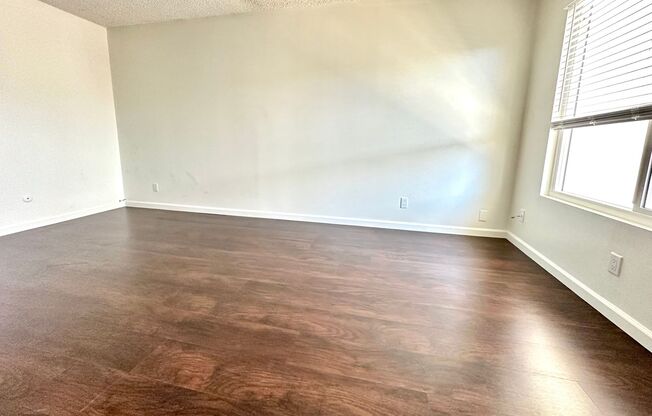 1 bed, 1 bath, $2,250, Unit 14