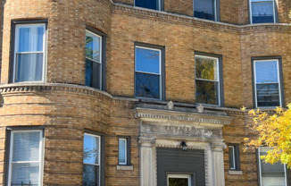 4512 14 S CALUMET CMN