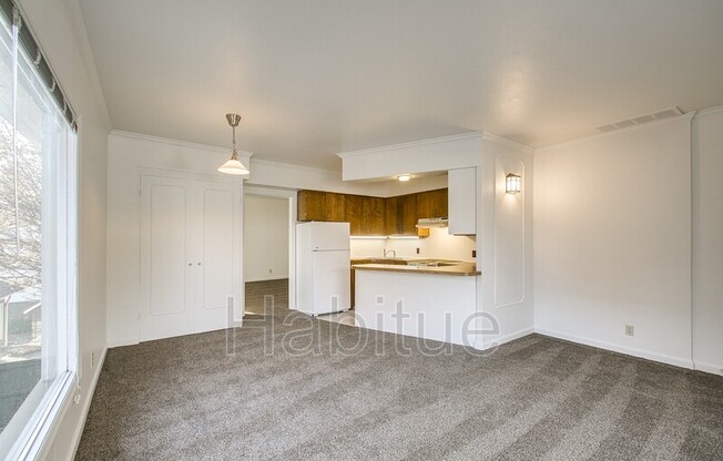 1119 N 8 ST
