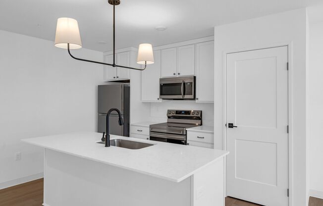 2 beds, 2.5 baths, 1,180 sqft, $1,750, Unit 2941 SE Apex Vista