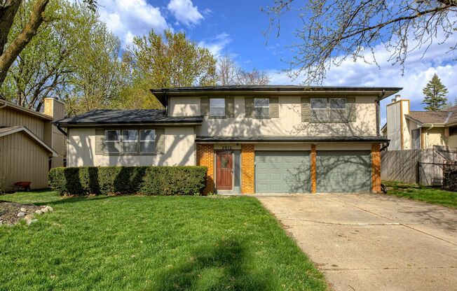 Stylishly Updated 3-Bedroom In Prime Location!!