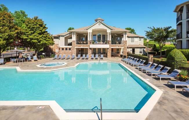 Cheswyck at Ballantyne pool