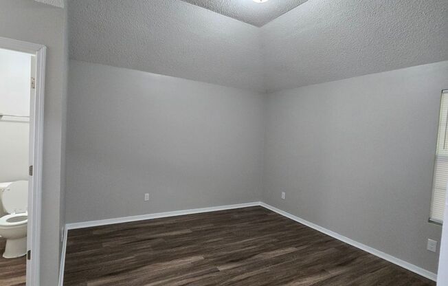 Fully Renovated 3BR/2BA Home – Move-In Ready!
