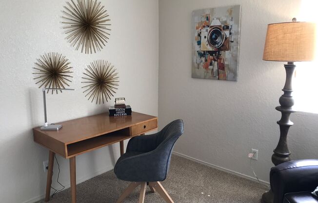 2 beds, 1 bath, 700 sqft, $1,125, Unit 12143