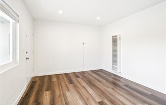 7745 LAUREL CYN BLVD