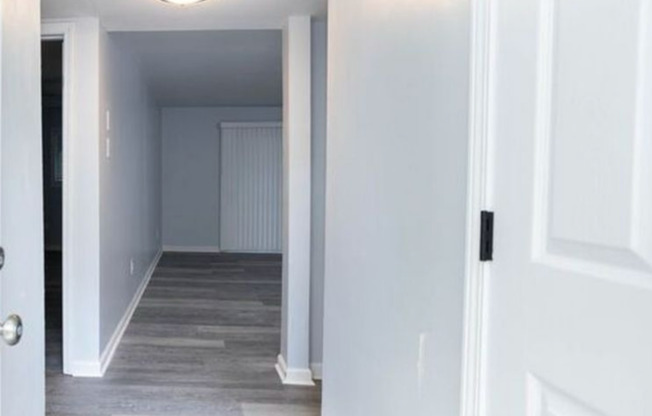1 bed, 1 bath, 900 sqft, $1,295, Unit C-3113