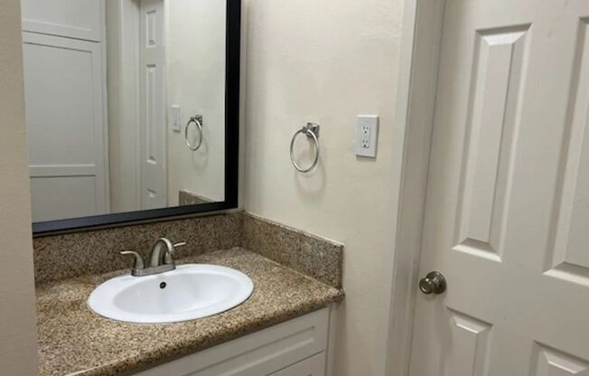 165-WNC Casa Grande Ave, LLC