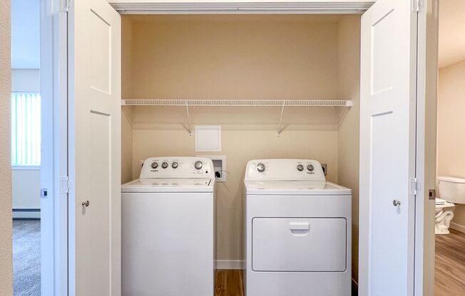 2 beds, 2 baths, 1,571 sqft, $1,860