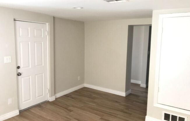 Charming 1 bedroom 1 bathroom