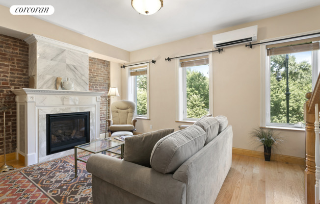 205 PROSPECT PARK SW