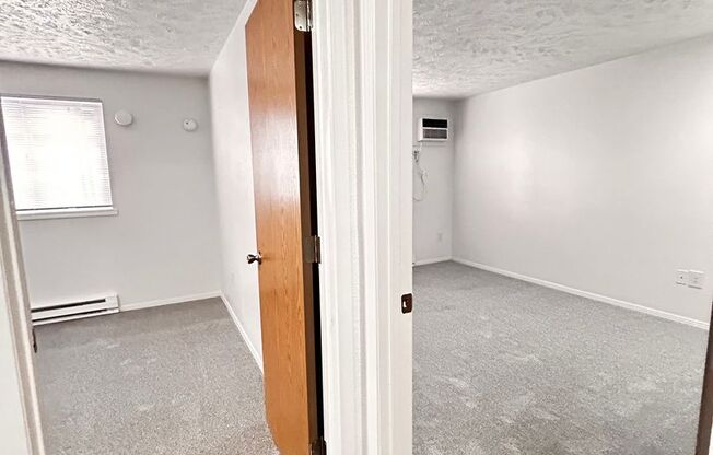 2 beds, 1 bath, 902 sqft, $1,375, Unit W - 053