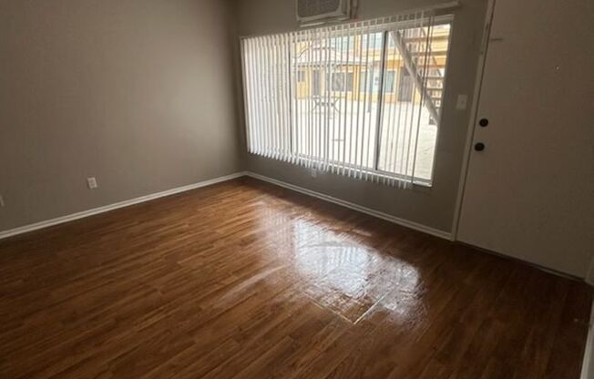 Cazador Court Apartments