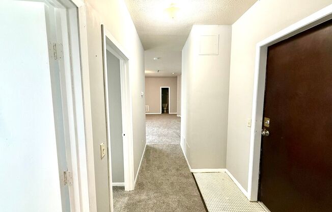 3 beds, 2 baths, 1,115 sqft, $1,295, Unit 305 S 16th St. - Unit 504