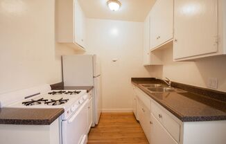 1 bed, 1 bath, $1,795, Unit 7