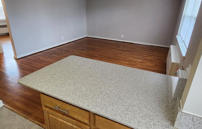 1 bed, 1 bath, 663 sqft, $1,855, Unit D-10