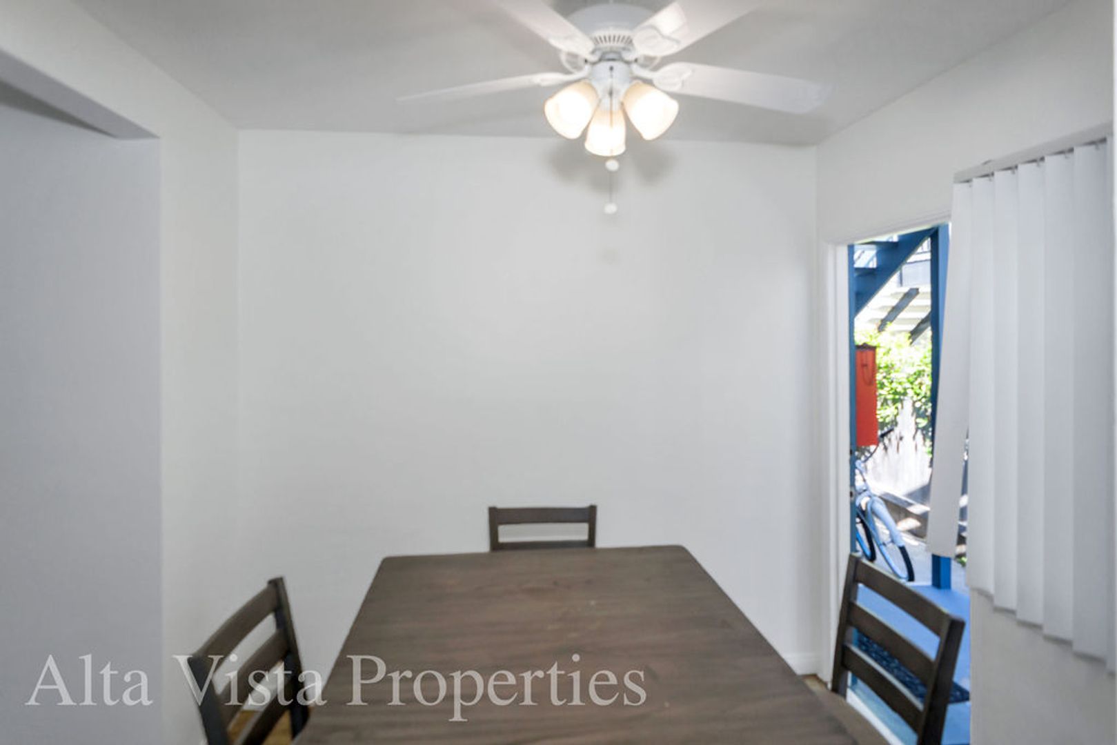 Great two bedroom, one bath beach bungalow just one block to the beach!