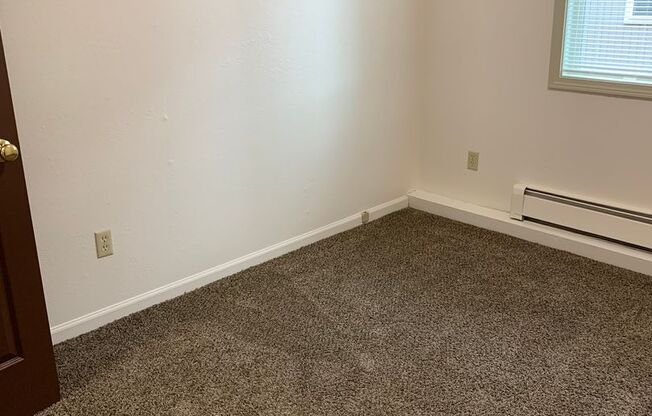 1 bed, 1 bath, 500 sqft, $1,095, Unit Exclusive Right to Lease - 1336 W 23rd Ave # 211