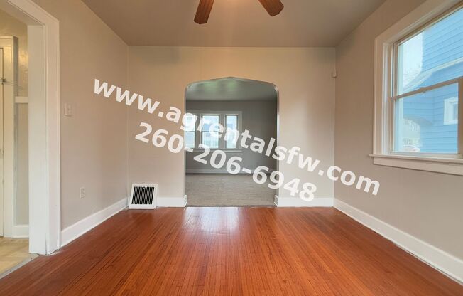 3 beds, 1 bath, $1,300