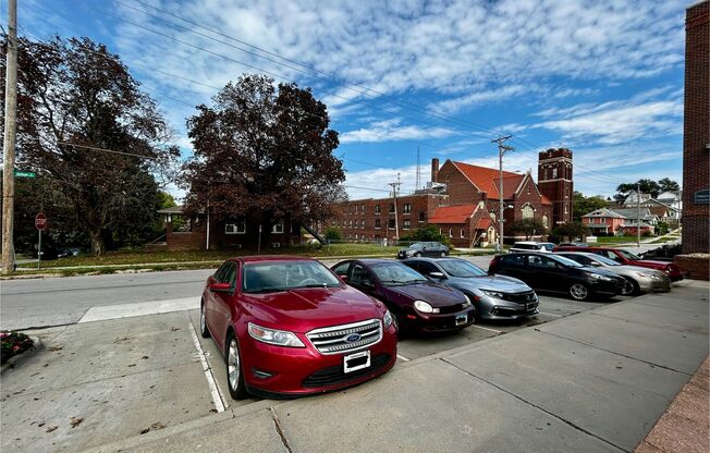 1 bed, 1 bath, 650 sqft, $995, Unit 601 - Unit 204 A650 UPGRADE