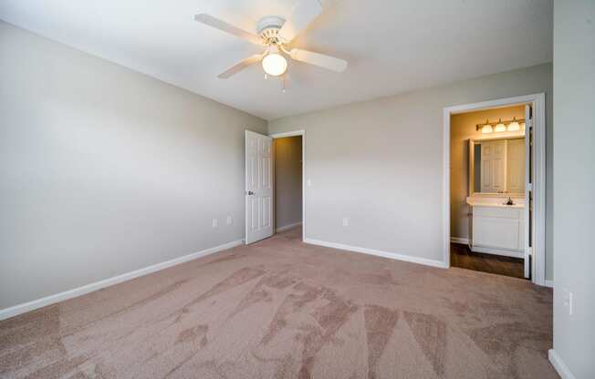 Spacious bedroom, Unfurnished with view of En Suite Bathroom