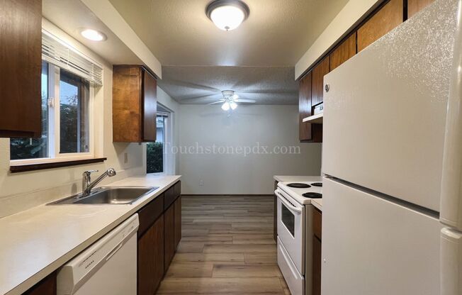 Stylish 2BD|1BA with Brand New Flooring!