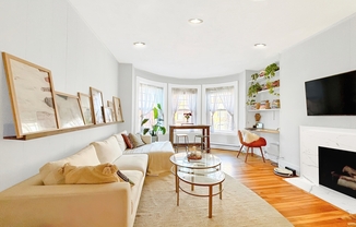 426 MARLBOROUGH ST