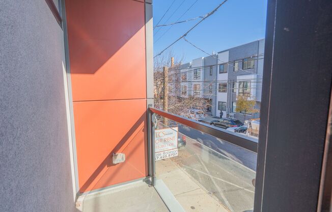 1 bed, 1 bath, 725 sqft, $1,650, Unit Unit 30