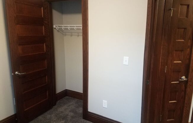 2 beds, 1 bath, 1,130 sqft, $1,425, Unit BR-2312