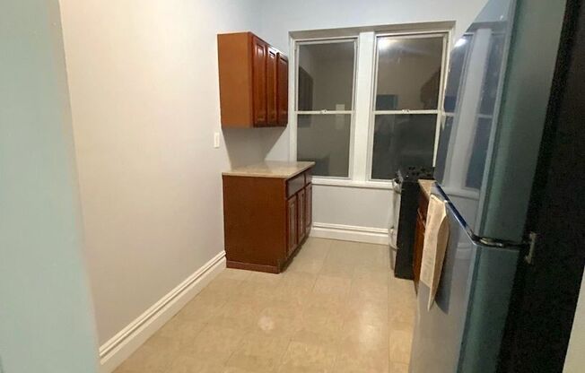24 50th Street