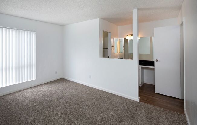 2 beds, 2 baths, 1,045 sqft, $2,695, Unit F-07