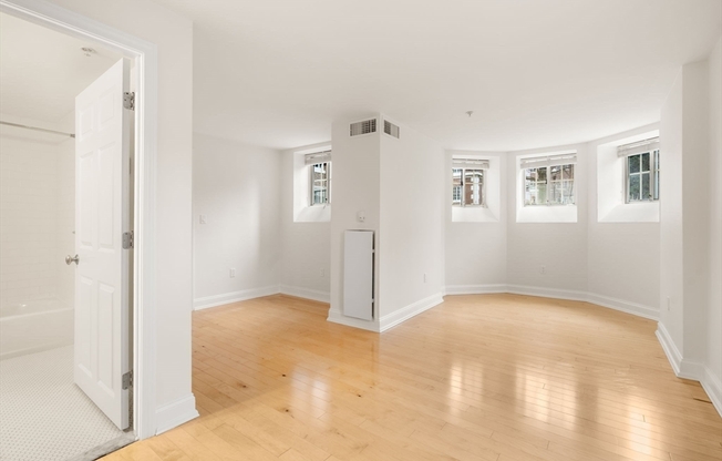 2 beds, 2 baths, 1,115 sqft, $3,900, Unit B309