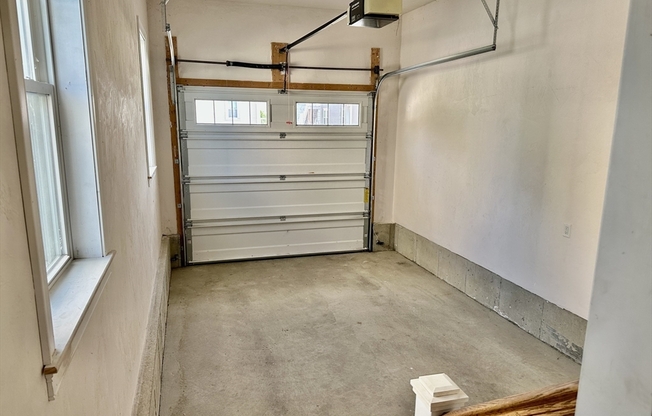 24 Waltham St