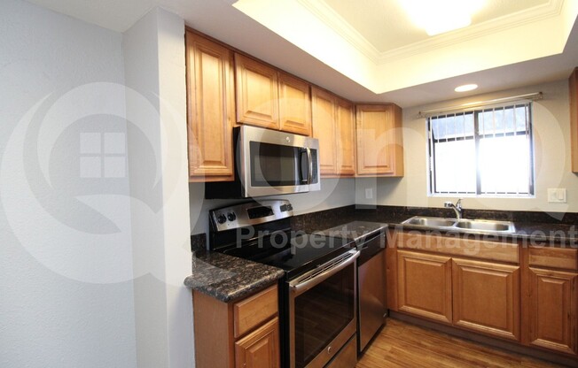 3435 W DANBURY DR
