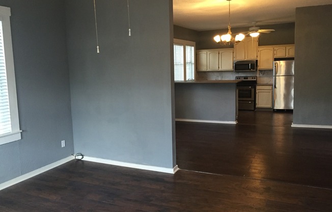 West Tampa Bungalow - Near UT & Downtown