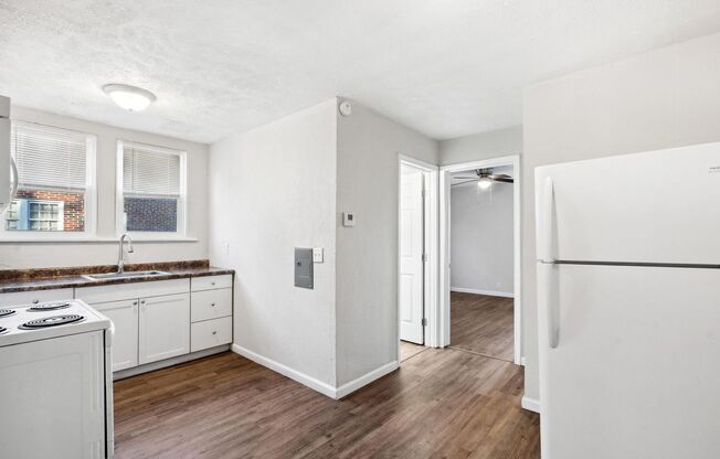 1 bed, 1 bath, 650 sqft, $750, Unit 2112-2