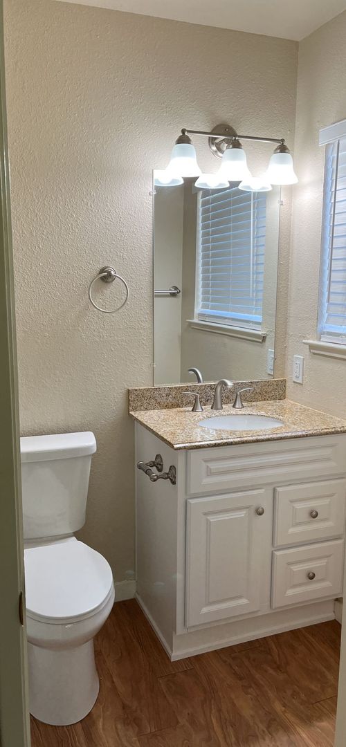1 bed, 1 bath, 462 sqft, $1,275, Unit 1570 CAL-204