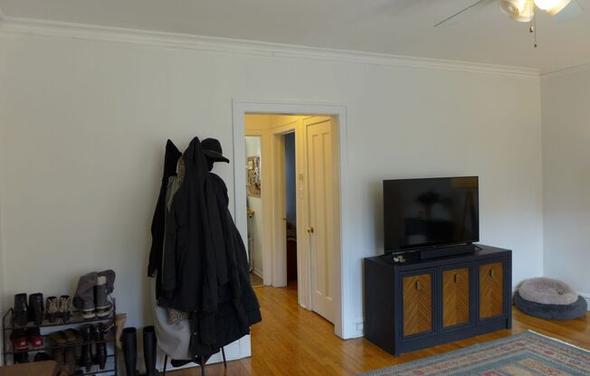 1 bed, 1 bath, 675 sqft, $1,450, Unit 48102B