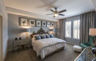 2824 N Hall Street Unit# 10