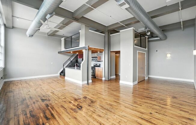 1 bed, 1 bath, 881 sqft, $1,441, Unit 3301-206
