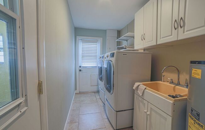 3 beds, 2 baths, $3,999