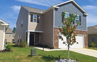 4 beds, 2.5 baths, $2,195