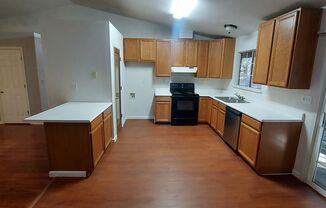 3 beds, 2 baths, $2,295