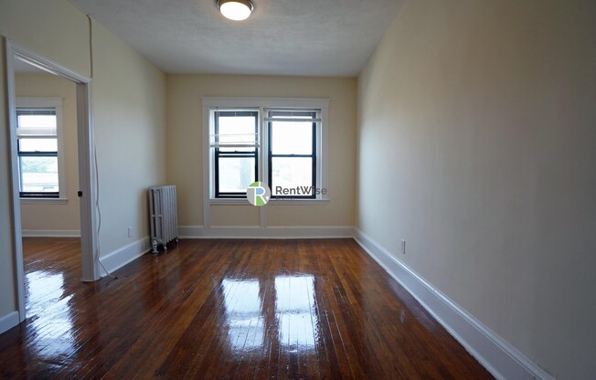 1315 Commonwealth Ave