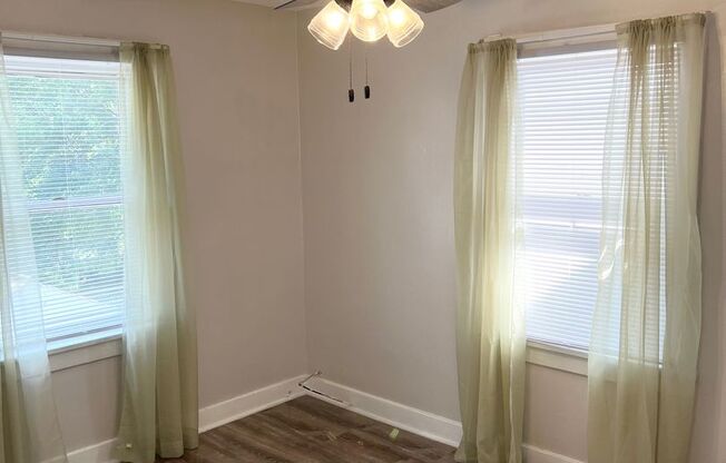 2 beds, 1.5 baths, $1,299