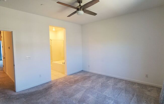 3 beds, 2.5 baths, $1,850, Unit UNIT 21102