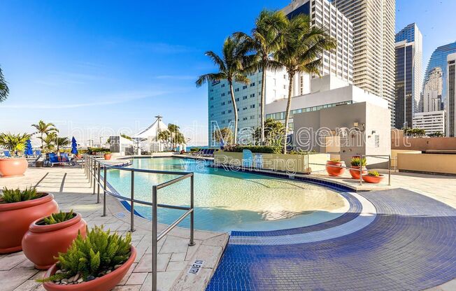 2 beds, 2 baths, 989 sqft, $3,300, Unit 2202