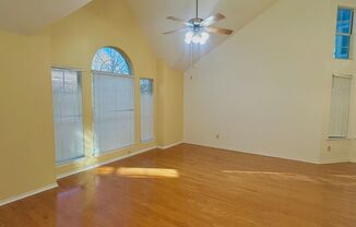 3 beds, 2.5 baths, $2,100